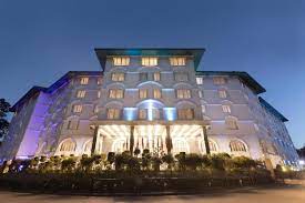 ARALIYA GREEN CITY HOTEL